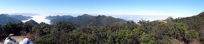 PC250235-1.JPG (694670 bytes)