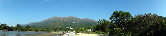 PC040018-1.JPG (508141 bytes)