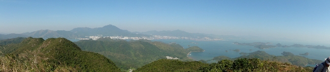 PC110067-1.JPG (406453 bytes)