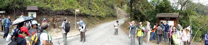 P1080135-1.JPG (957494 bytes)