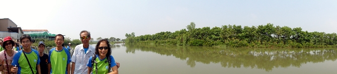 PA130039-1.JPG (470228 bytes)