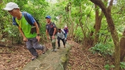 Thumbnail of pic_Derek_Wong_024.jpg
