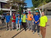 PB230003.jpg (438276 bytes)