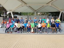 PB230006.jpg (387107 bytes)