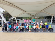 PB230010.jpg (371596 bytes)