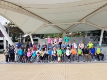 PB230012.jpg (370764 bytes)