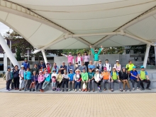 PB230014.jpg (377834 bytes)