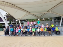 PB230016.jpg (364780 bytes)