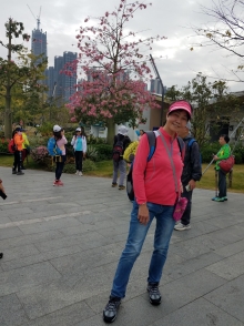 PB300003.jpg (416620 bytes)