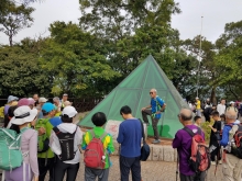 PB300047.jpg (540969 bytes)