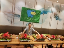 PB300068.jpg (304957 bytes)