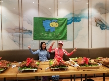 PB300072.jpg (266681 bytes)