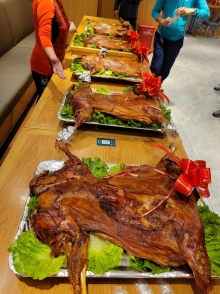 PB300077.jpg (430100 bytes)