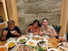 PB300108.jpg (419491 bytes)