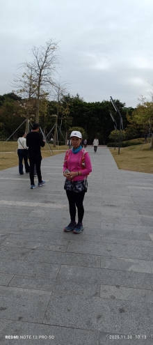 Thumbnail of pic_Mingle_Tam_013.jpg