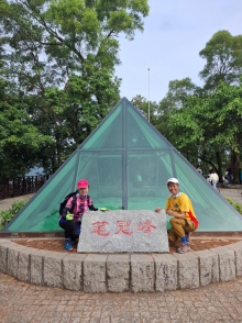 Thumbnail of pic_Szeto_048.jpg