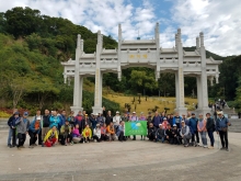 PC140010.jpg (392862 bytes)