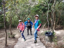 PC140024.jpg (711082 bytes)