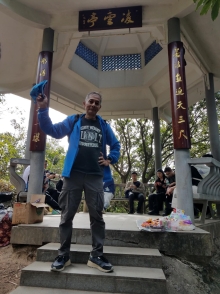 PC140026.jpg (321972 bytes)