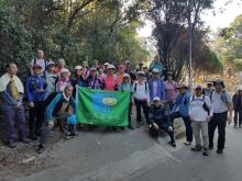 PC280003.jpg (454189 bytes)