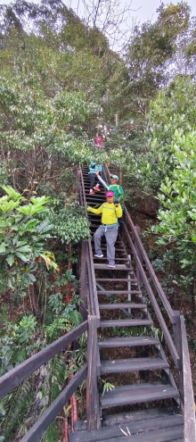 Thumbnail of pic_Derek_Wong_035.jpg