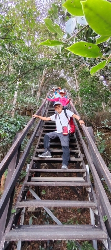 Thumbnail of pic_Derek_Wong_039.jpg