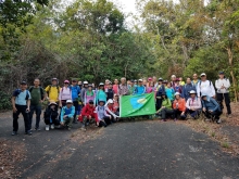 P222005.jpg (682426 bytes)