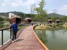 P3220034.JPG (407805 bytes)