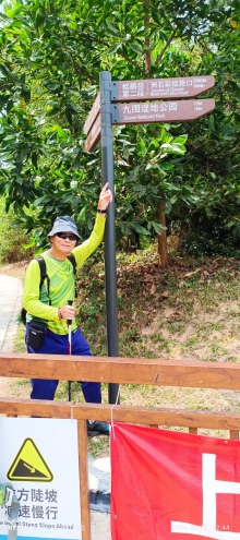 Thumbnail of pic_Mingle_Tam_025.jpg