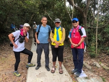 P3290018.JPG (540465 bytes)