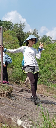 Thumbnail of pic_Mingle_Tam_014.jpg