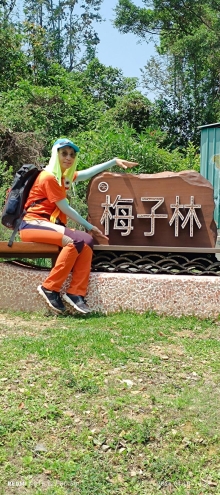 Thumbnail of pic_Mingle_Tam_038.jpg