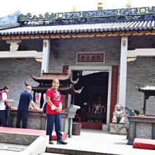 Thumbnail of pic_Lee_Shing_003.JPG