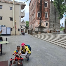 Thumbnail of pic_Szeto_028.jpg