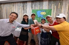 pic_cw_Ho_015.JPG (264458 bytes)