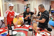 pic_cw_Ho_096.JPG (292441 bytes)