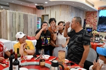 pic_cw_Ho_099.JPG (287308 bytes)