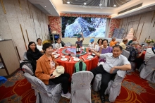 pic_cw_Ho_109.JPG (344098 bytes)