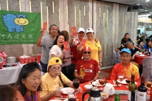 pic_cw_Ho_128.JPG (323048 bytes)