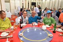 pic_cw_Ho_180.JPG (265793 bytes)