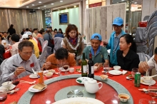 pic_cw_Ho_209.JPG (285158 bytes)