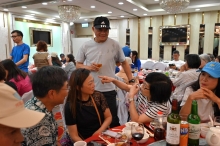 pic_cw_Ho_210.JPG (260940 bytes)